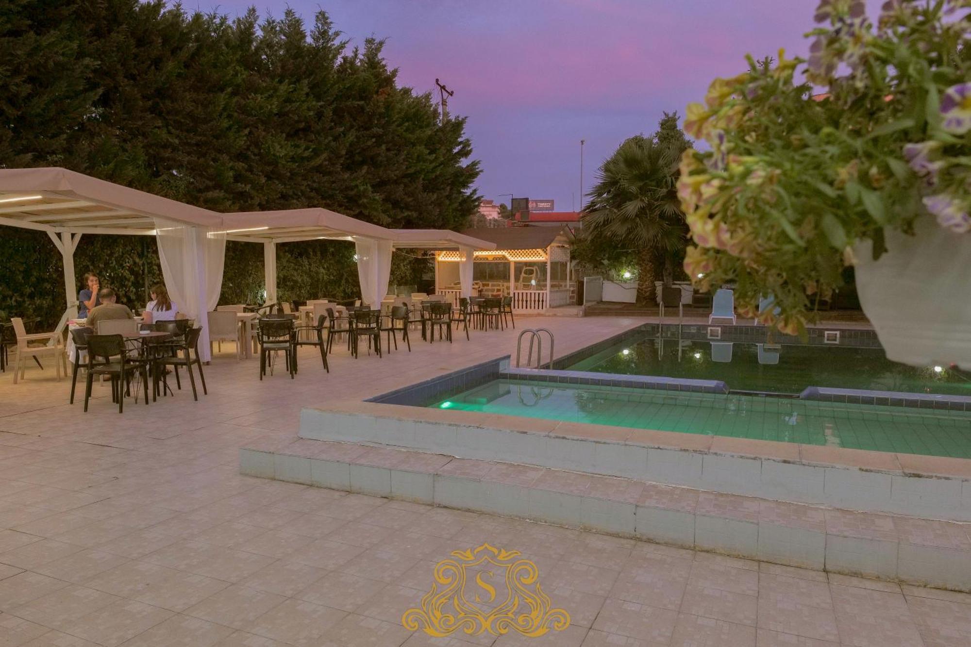 Hotel Sorrente Golem  Exterior photo