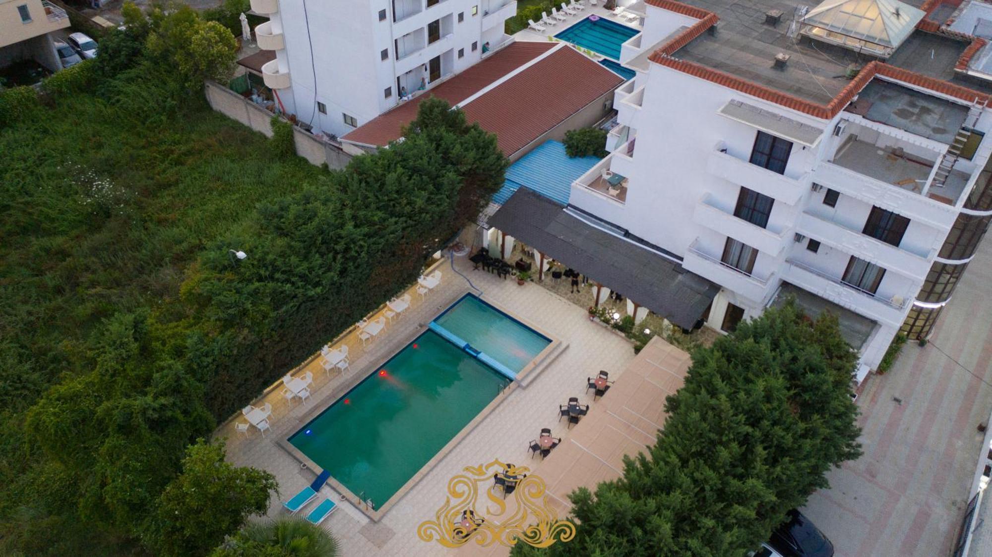 Hotel Sorrente Golem  Exterior photo